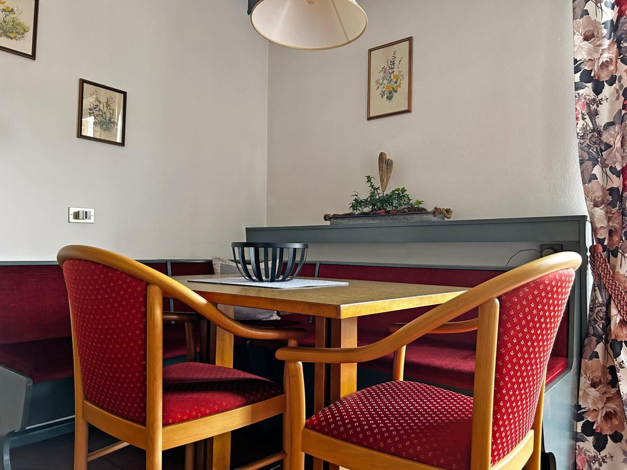 St. Vigilhof Aparthotel Nalles Exteriör bild